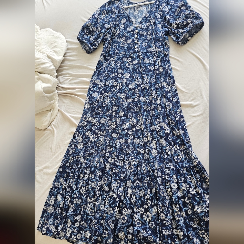 Woman's dress